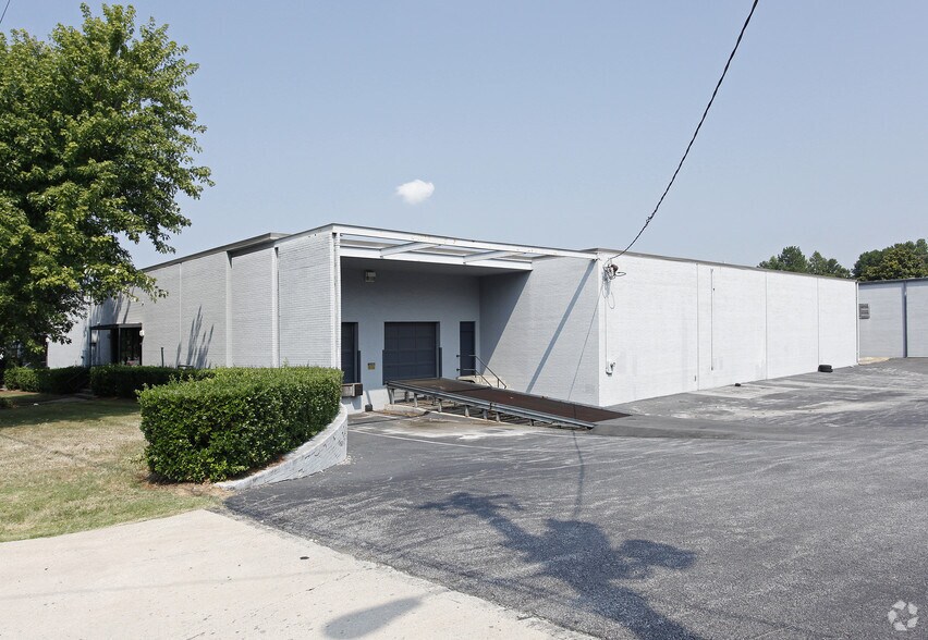 1311-1317 Logan Cir NW, Atlanta, GA à louer - Photo de l’immeuble – Image 2 sur 2