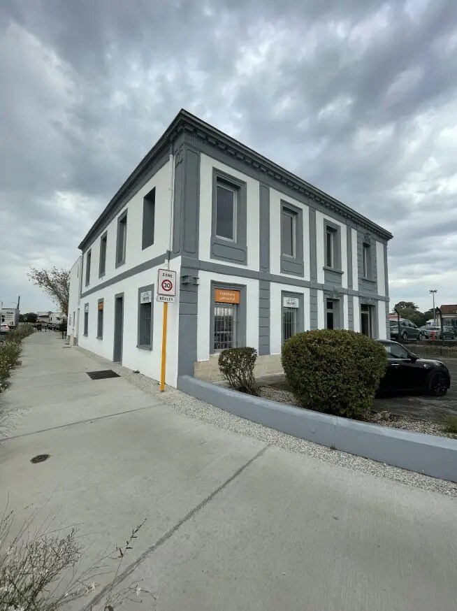 109 Quai Du Président Wilson, Bègles à louer Photo de l’immeuble– Image 1 sur 5