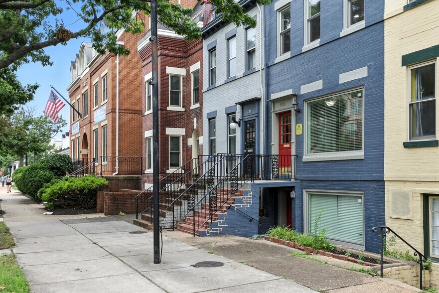 616 N Washington St, Alexandria, VA à louer - Photo de l’immeuble – Image 2 sur 33