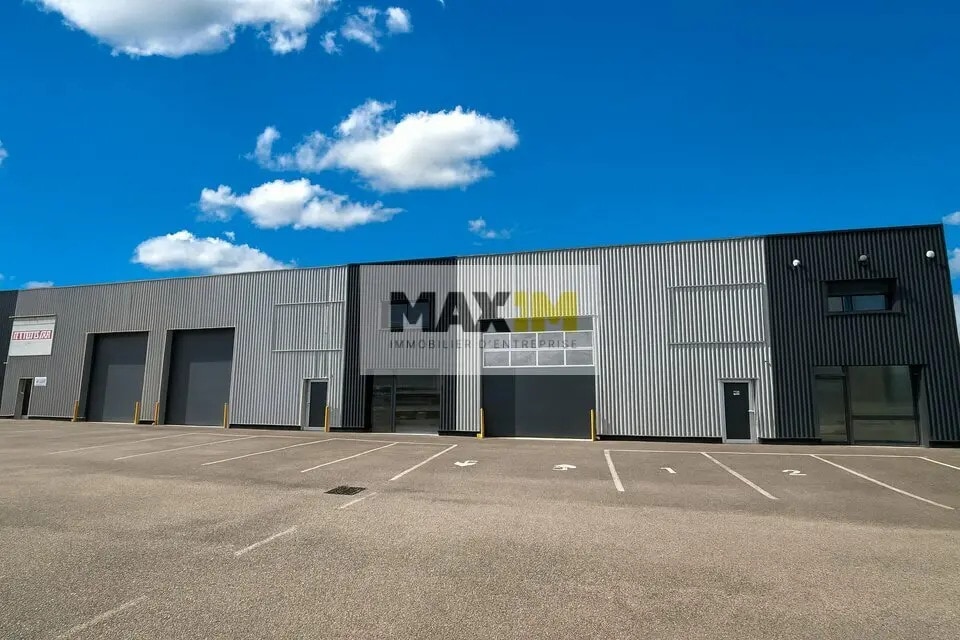 10 Rue Du Paquier, Longvic à louer Photo de l’immeuble– Image 1 sur 2