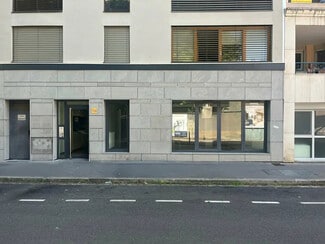 Plus de détails pour Local commercial à louer