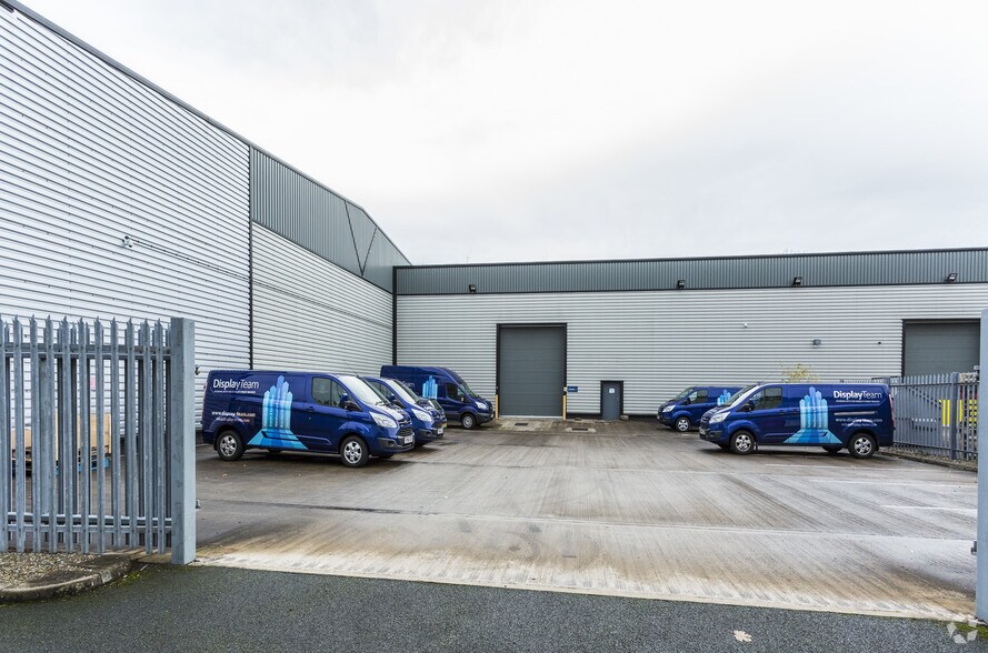 Warrington Rd, Runcorn à vendre - Photo de l’immeuble – Image 3 sur 21