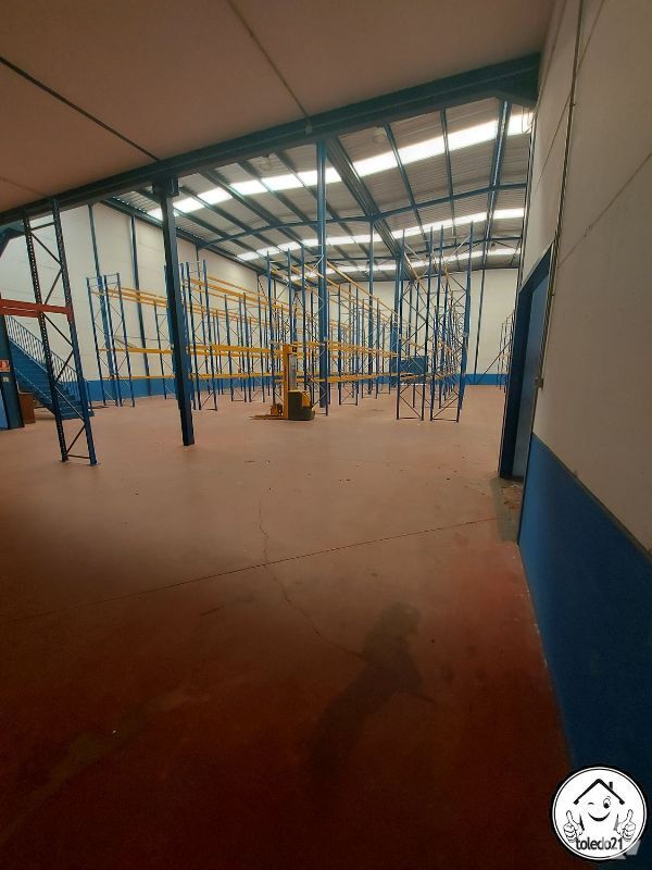 Industriel/Logistique dans Seseña, Toledo à vendre Photo intérieure– Image 1 sur 2