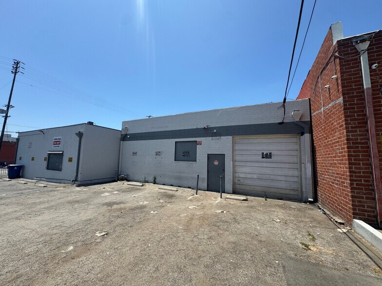 1950 Cotner Ave, Los Angeles, CA à vendre - Photo de l’immeuble – Image 3 sur 9