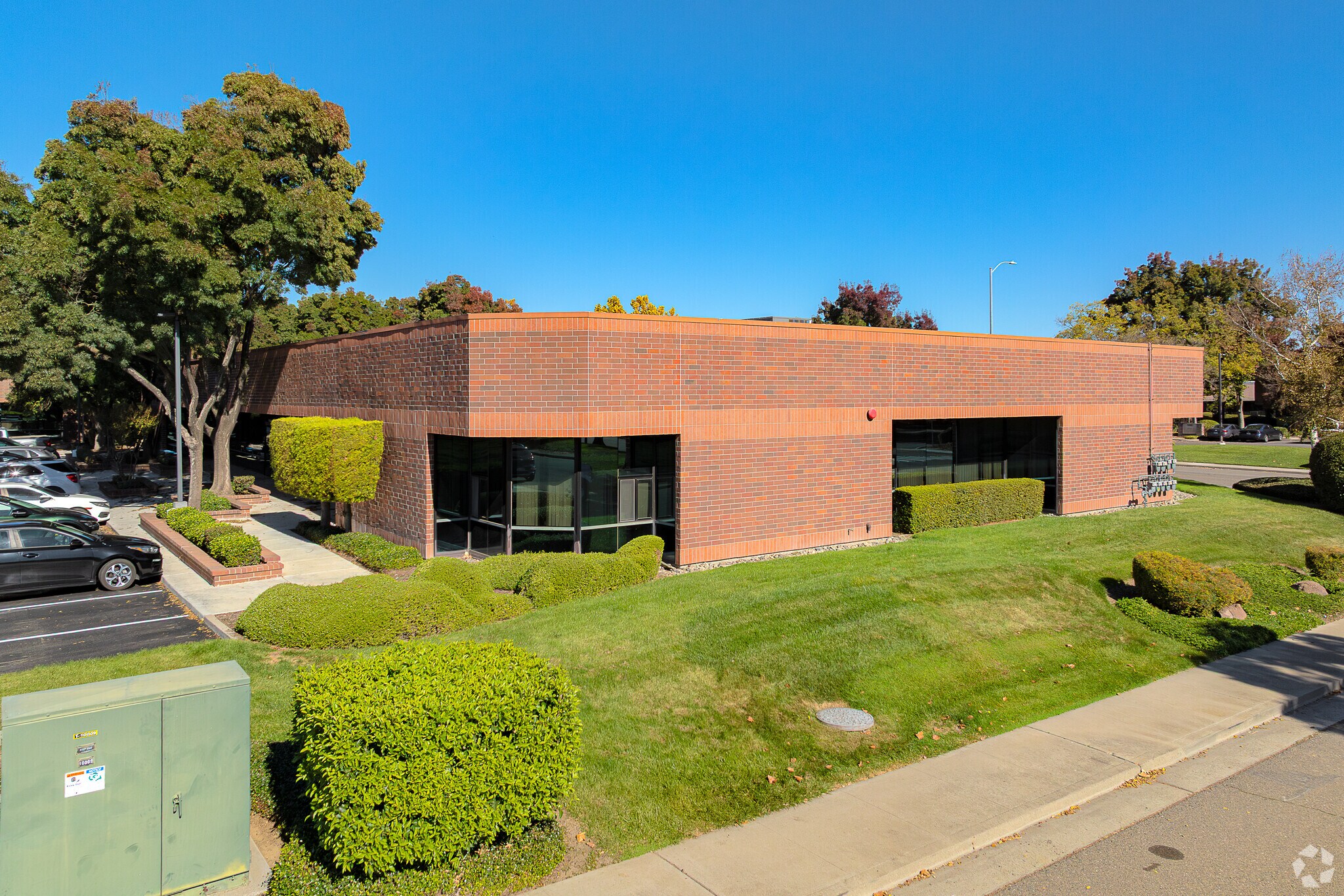 1477 Drew Ave, Davis, CA à louer Photo principale– Image 1 sur 25