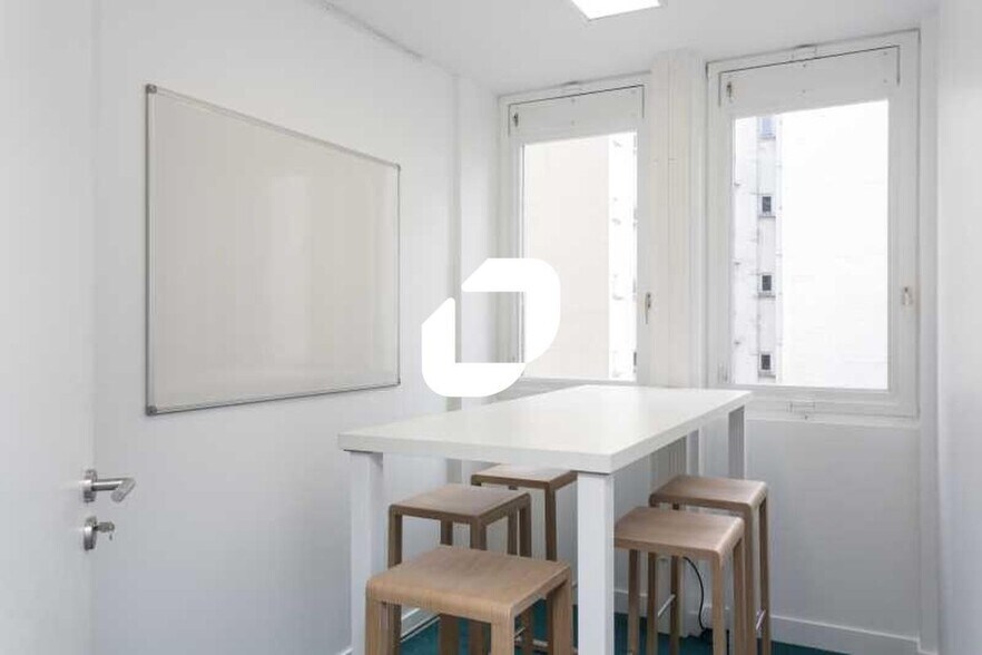 71 Rue Fondary, Paris à louer - Photo intérieure – Image 2 sur 4