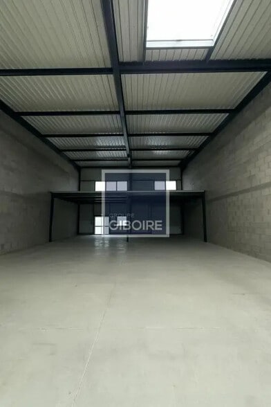 Industriel/Logistique dans Cesson-Sévigné à louer - Photo de l’immeuble – Image 3 sur 6