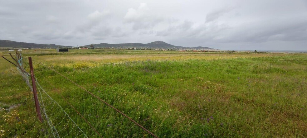 Terrain dans Sierra de Fuentes, Cáceres à vendre - Aérien – Image 2 sur 3