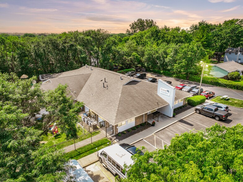 2069 Summit View Rd, Powell, OH à vendre - Photo de l’immeuble – Image 2 sur 11
