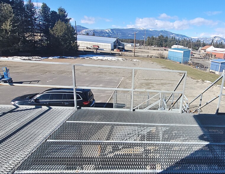 261 Great Northern Rd, Bonners Ferry, ID à vendre - Photo de l’immeuble – Image 3 sur 10