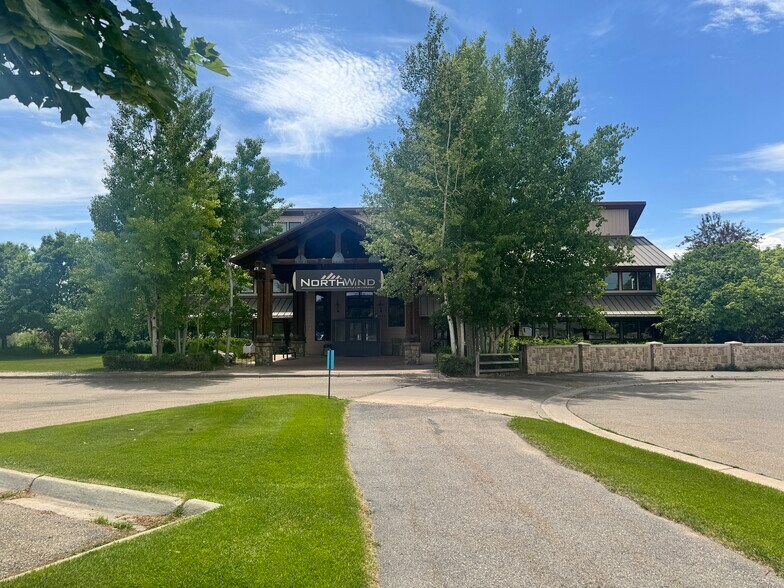 1425 Higham St, Idaho Falls, ID à vendre - Photo de l’immeuble – Image 1 sur 22