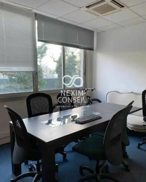 Bureau dans Gennevilliers à louer - Photo de l’immeuble – Image 2 sur 5