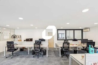 26 Rue Anatole France, Levallois-Perret à louer Photo intérieure– Image 2 sur 8