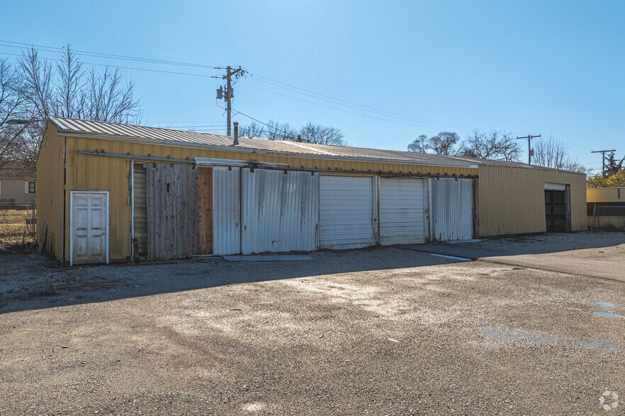 2215 W Lincoln Hwy, Merrillville, IN à louer - Photo de l’immeuble – Image 3 sur 8