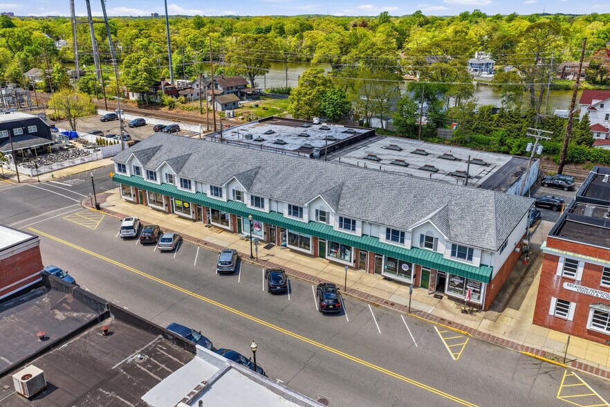 305-341 Main St, Allenhurst, NJ à vendre - Photo de l’immeuble – Image 3 sur 50