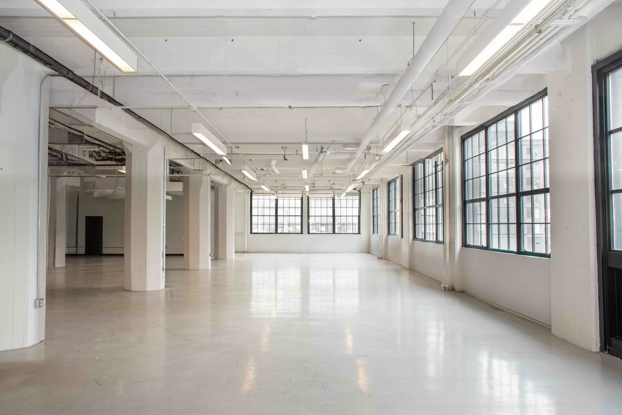4000-4014 1st Ave, Brooklyn, NY à louer Photo intérieure– Image 1 sur 2