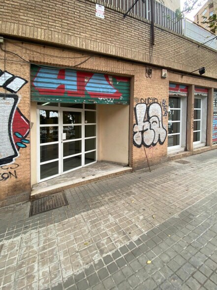 Immeuble residentiel dans Xirivella, Valencia à vendre - Photo intérieure – Image 2 sur 3