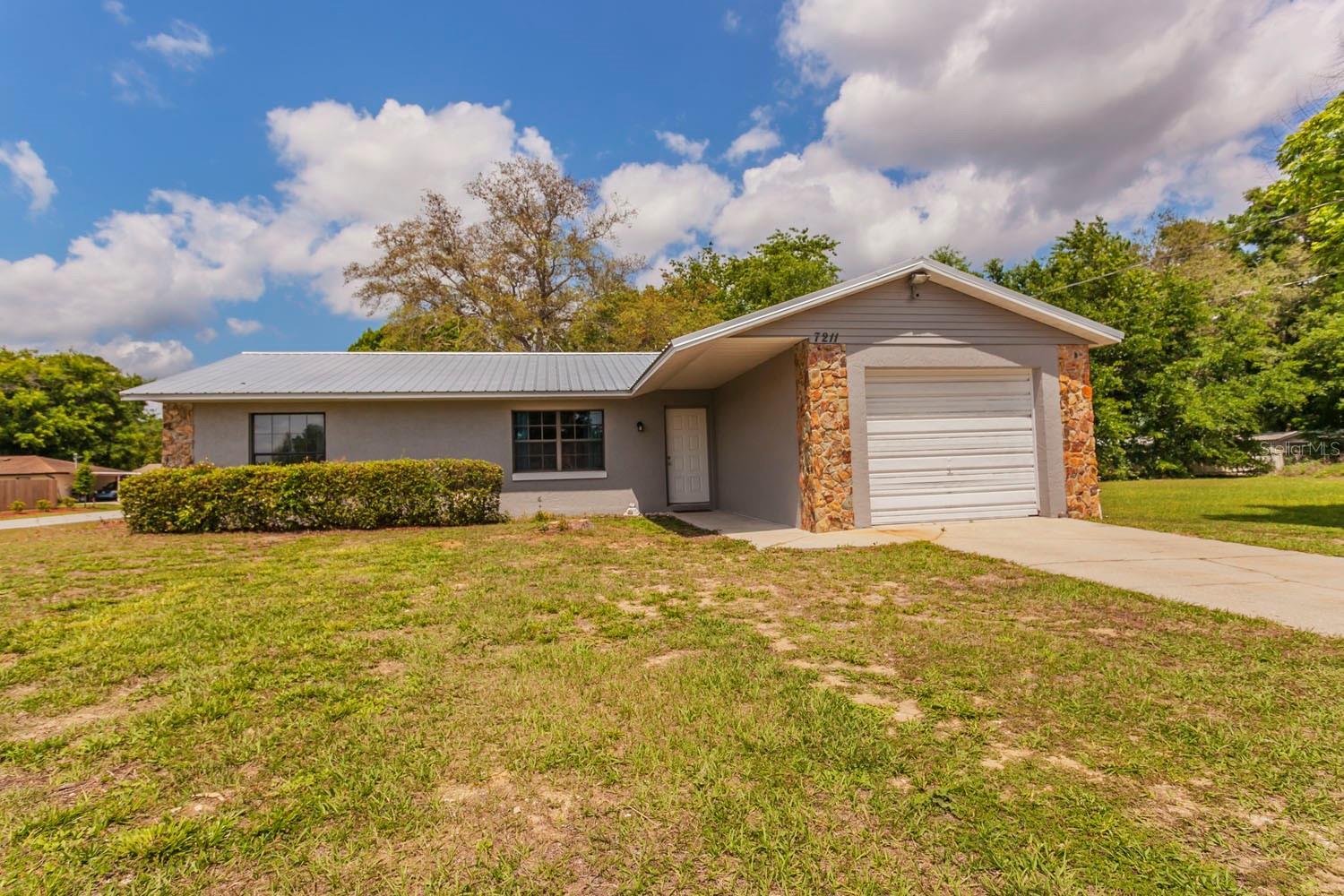 7211 SE 120th St, Belleview, FL à vendre Photo principale– Image 1 sur 2