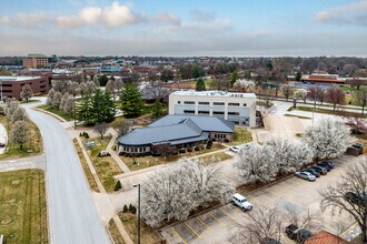 1335 E Bradford Pky, Springfield, MO - VUE AÉRIENNE  vue de carte