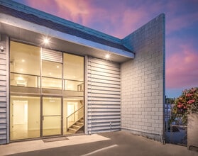 607 N Vulcan Ave, Encinitas, CA à louer Photo intérieure– Image 1 sur 5