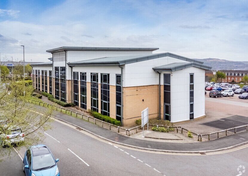 Haslingden Rd, Blackburn à louer - Photo de l’immeuble – Image 2 sur 5