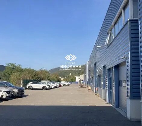 Local d'activités dans Champ-sur-Drac à vendre - Photo de l’immeuble – Image 2 sur 17