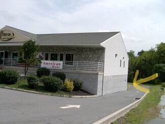 Plus de détails pour 1486 S Hanover St, Pottstown, PA - Local d'activités à louer