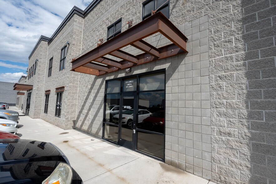 1396 W 200 S, Lindon, UT à vendre - Photo de l’immeuble – Image 3 sur 25