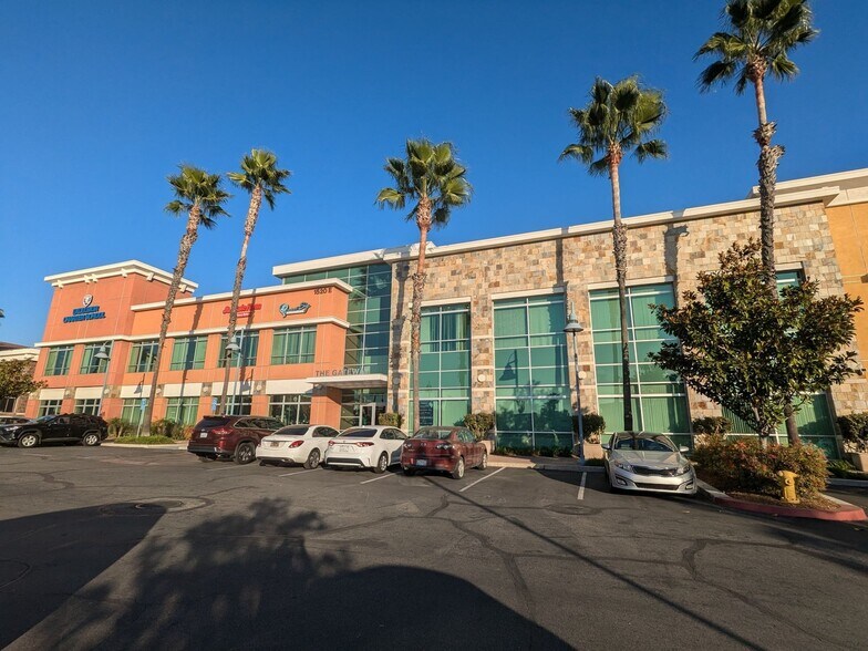 1520 N Mountain Ave, Ontario, CA à louer - Photo de l’immeuble – Image 1 sur 11