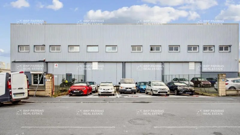 Local d’activités dans Brétigny-sur-Orge à louer Photo de l’immeuble– Image 1 sur 15