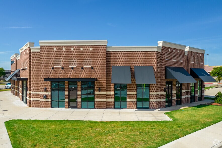 2151-2171 N Belt Line Rd, Mesquite, TX à louer - Photo de l’immeuble – Image 2 sur 7
