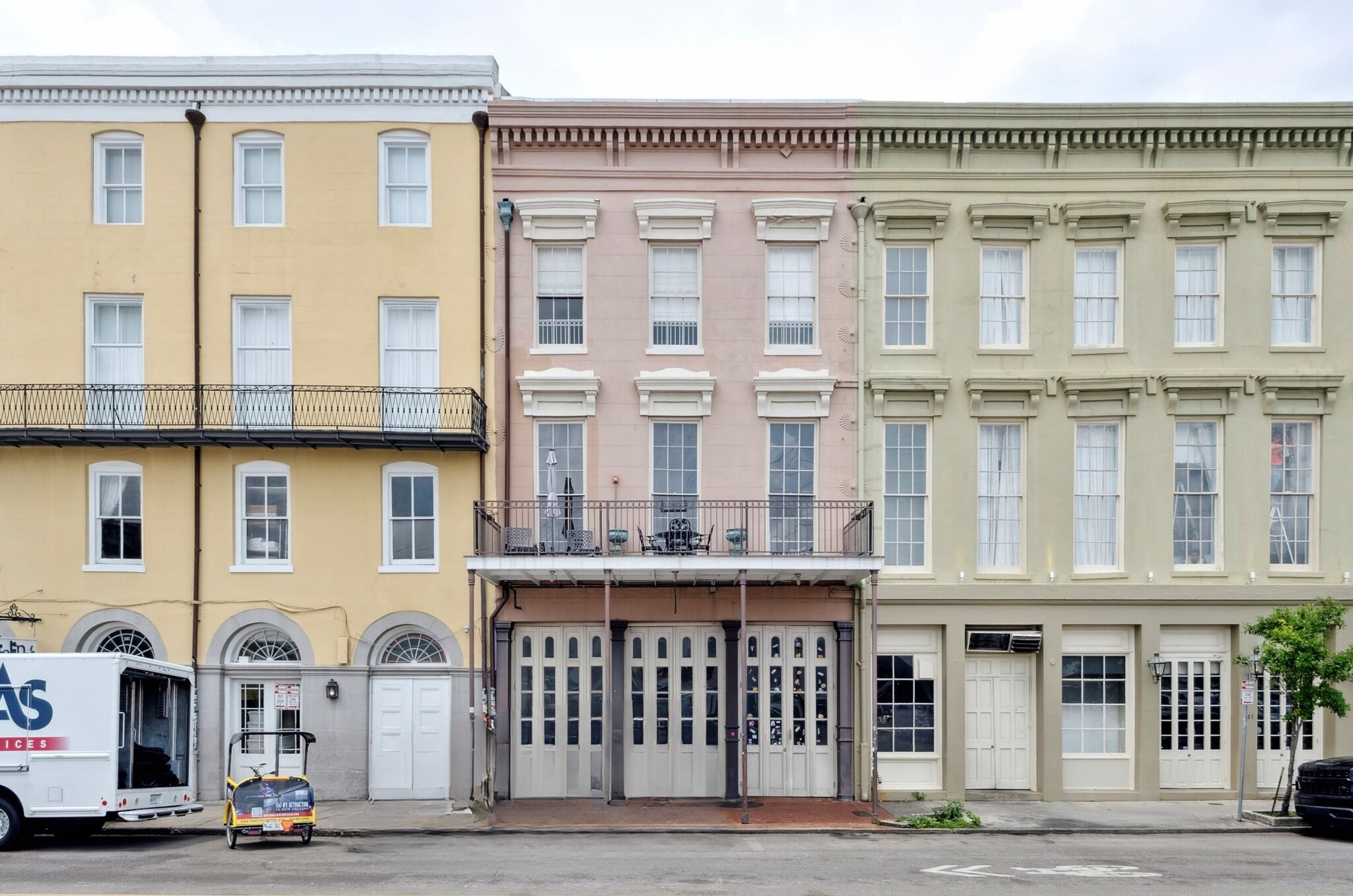 311 N Peters St, New Orleans, LA à louer Photo de l’immeuble– Image 1 sur 10