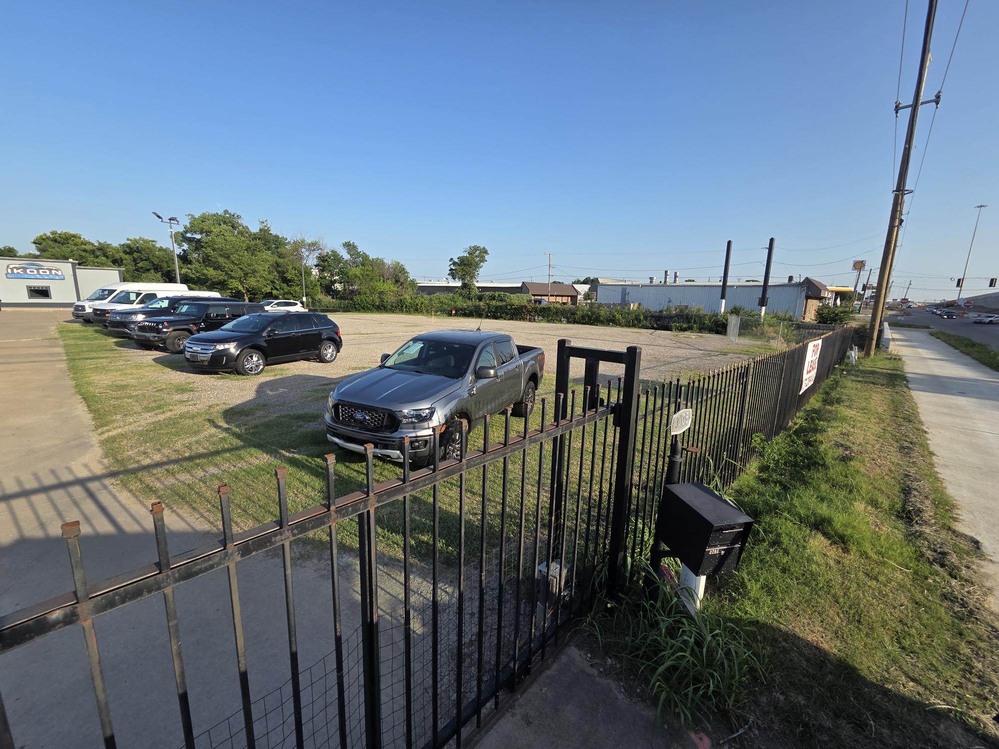 3705 E Loop 820 S, Fort Worth, TX à louer Photo de l’immeuble– Image 1 sur 7