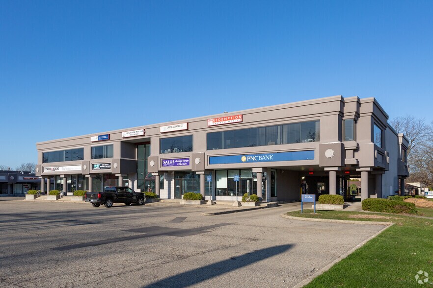 2939 Wilson Ave SW, Grandville, MI à louer - Photo de l’immeuble – Image 2 sur 2