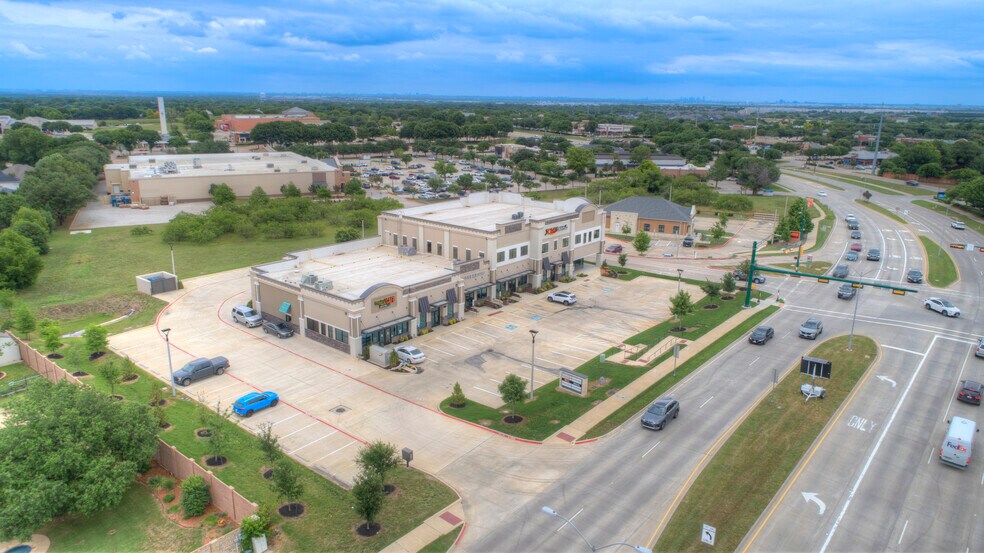 2840 Flower Mound Rd, Flower Mound, TX à louer - Photo de l’immeuble – Image 3 sur 26