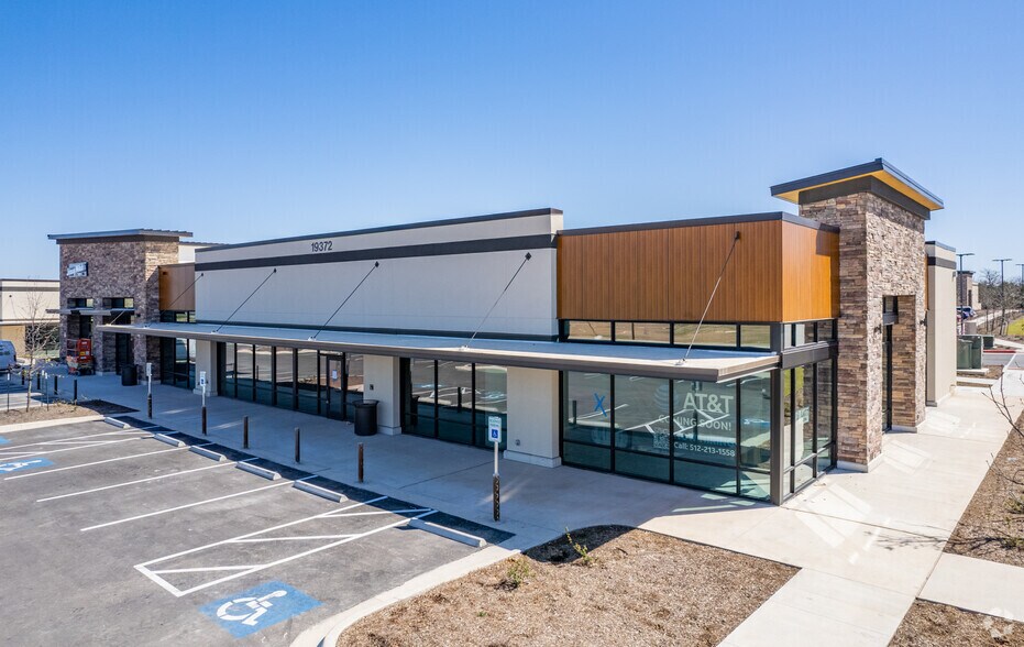 19348 Ronald W Reagan Blvd, Georgetown, TX à louer - Photo principale – Image 1 sur 4