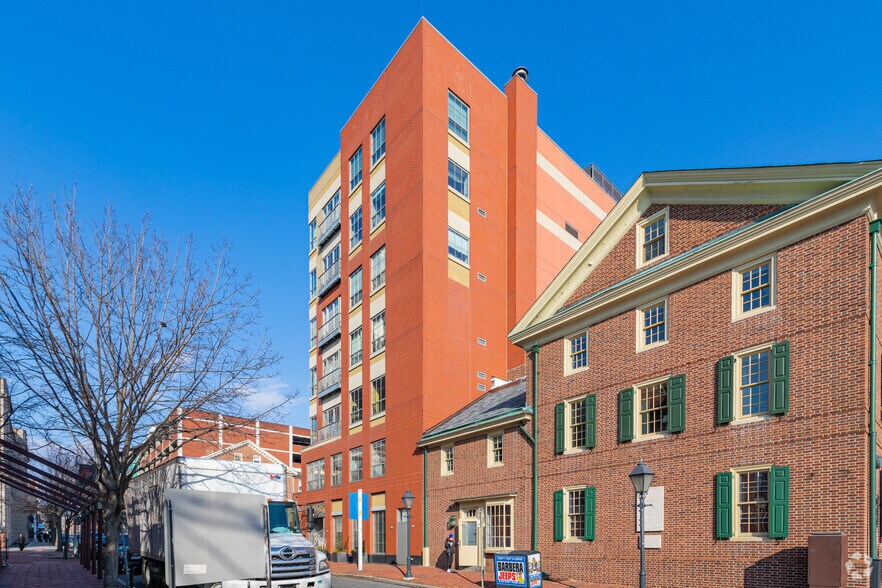 125 Walnut St, Philadelphia, PA à vendre - Photo de l’immeuble – Image 3 sur 4