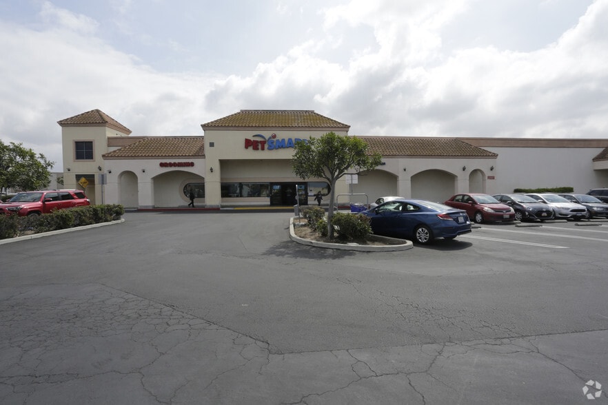 11030 Jefferson Blvd, Culver City, CA à louer - Photo de l’immeuble – Image 3 sur 14