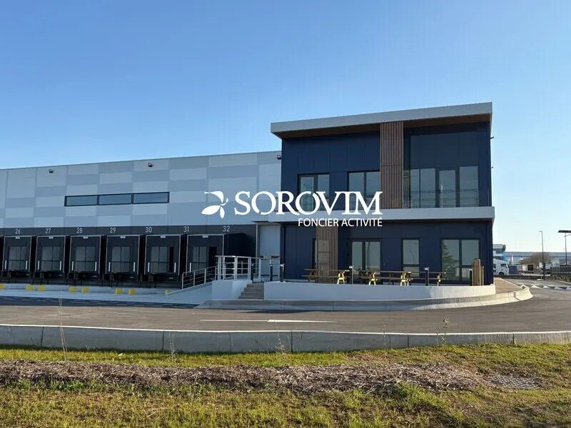 Industriel/Logistique dans department 69 à louer Photo de l’immeuble– Image 1 sur 8