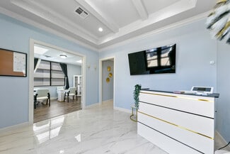 Plus de détails pour 8118 Fry Rd, Cypress, TX - Bureau à louer