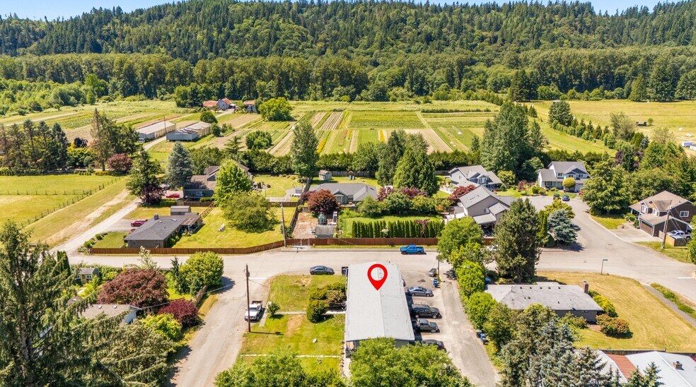 31624 W Rutherford St, Carnation, WA à vendre - Photo de l’immeuble – Image 2 sur 6