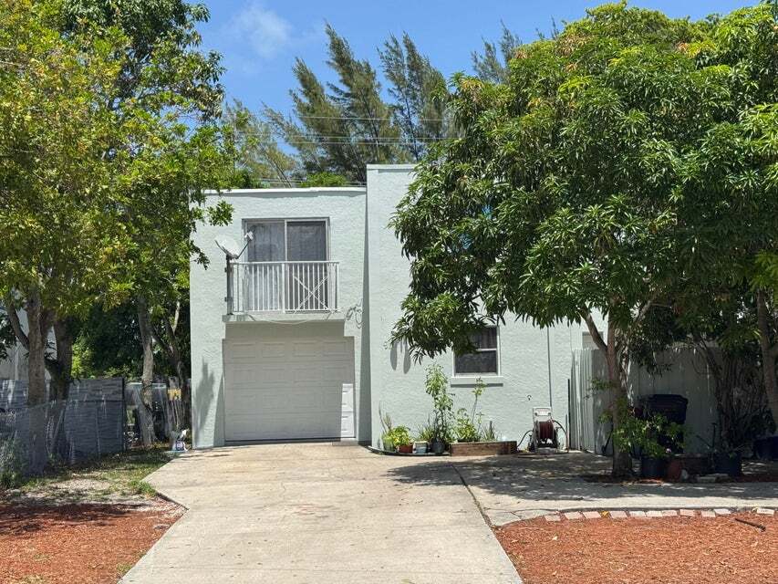 910 N F St, Lake Worth Beach, FL à vendre Photo principale– Image 1 sur 4
