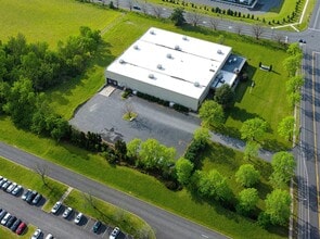 2605 Kuser Rd, Hamilton, NJ à louer Photo intérieure– Image 2 sur 5