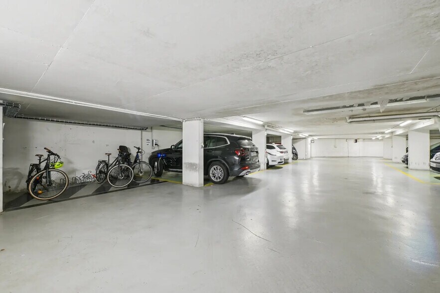 7 Rue Galvani, Paris à louer - Photo de l’immeuble – Image 3 sur 20