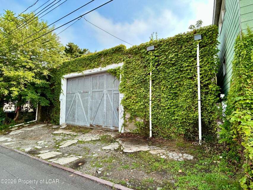 50 Harkins Ln, Wilkes-Barre, PA à vendre Photo principale– Image 1 sur 6