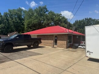 Plus de détails pour 2927 Erie Ave NW, Massillon, OH - Local commercial à louer