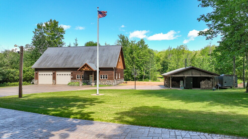 36701 165th Ave, Stanley, WI à vendre - Photo de l’immeuble – Image 3 sur 51