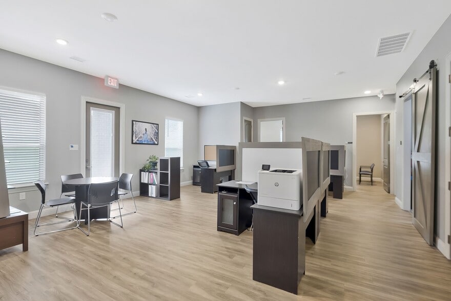 7720 Rufe Snow Dr, Fort Worth, TX à vendre - Photo intérieure – Image 2 sur 4
