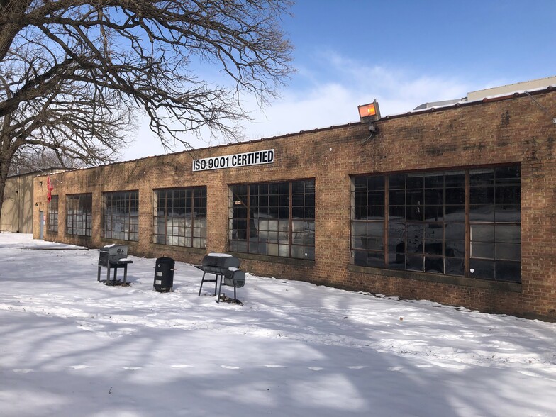 911 N Lake St, Aurora, IL à vendre - Photo de l’immeuble – Image 3 sur 6
