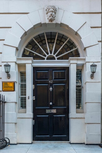 Plus de détails pour 42 Wimpole Street, Londres - Santé à vendre